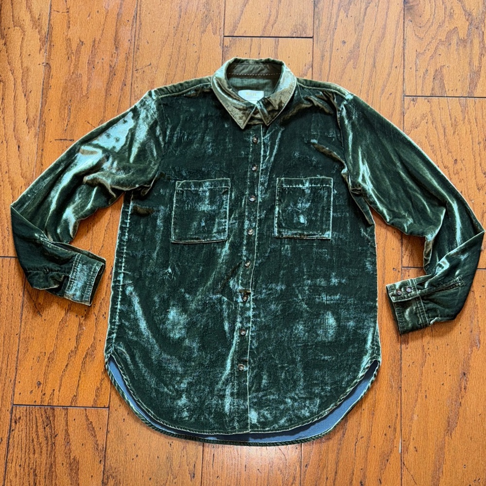 Gorgeous! Sz. 0, olive green Maeve, faux velvet button down
